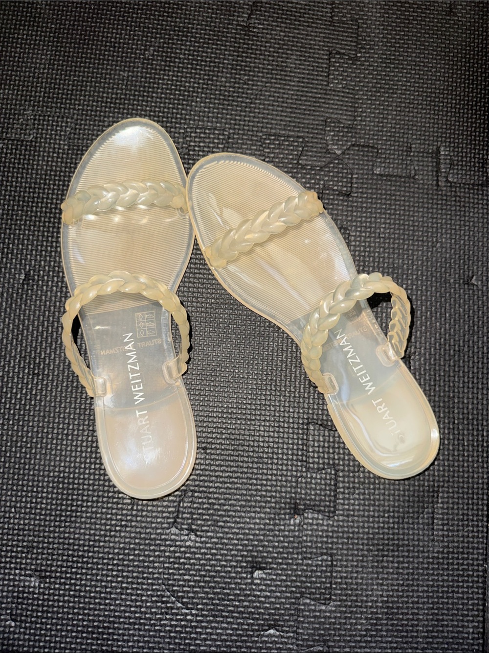 Stuart weitzman pale, yellow jelly slide sandal size 9